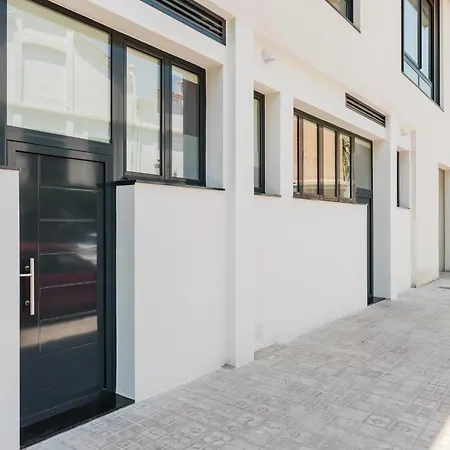 By Olala Homes * Valencia